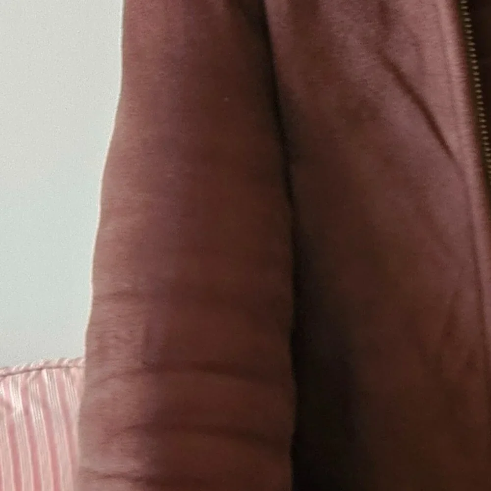 Coat Roots - Picture 12 of 15